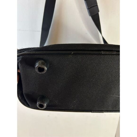 Samsonite black small carry 15x12x4" attached to rolling bag - Picture 4 of 9